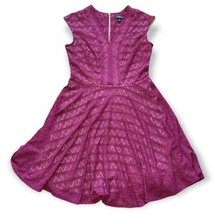 NWT Roz&Ali Dressbarn Dress Size 8 Maroon Burgundy Wine Red with Cream Lining